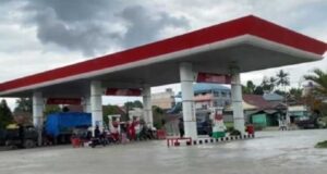 SPBU Puuwatu Diduga Menjual BBM Oplosan, Manton Minta Polda Sultra Segera Bertindak