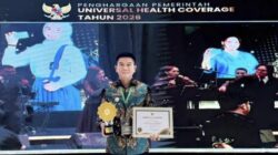 Layanan kesehatan baik, bupati Konawe Selatan Irham kalenggo diganjar Awards UHC