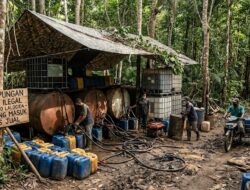Dugaan Penampungan Solar Ilegal Terindikasi Terorganisir: Aktivitas Truk Tangki Terbuka, Ada Apa dengan Pengawasan?