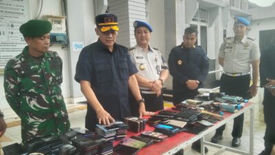 Lapas Kelas IIA Kendari Deklarasikan Zero Halinar: Ratusan HP Dimusnahkan, Kakanwil Ancam Copot Petugas yang Melanggar.